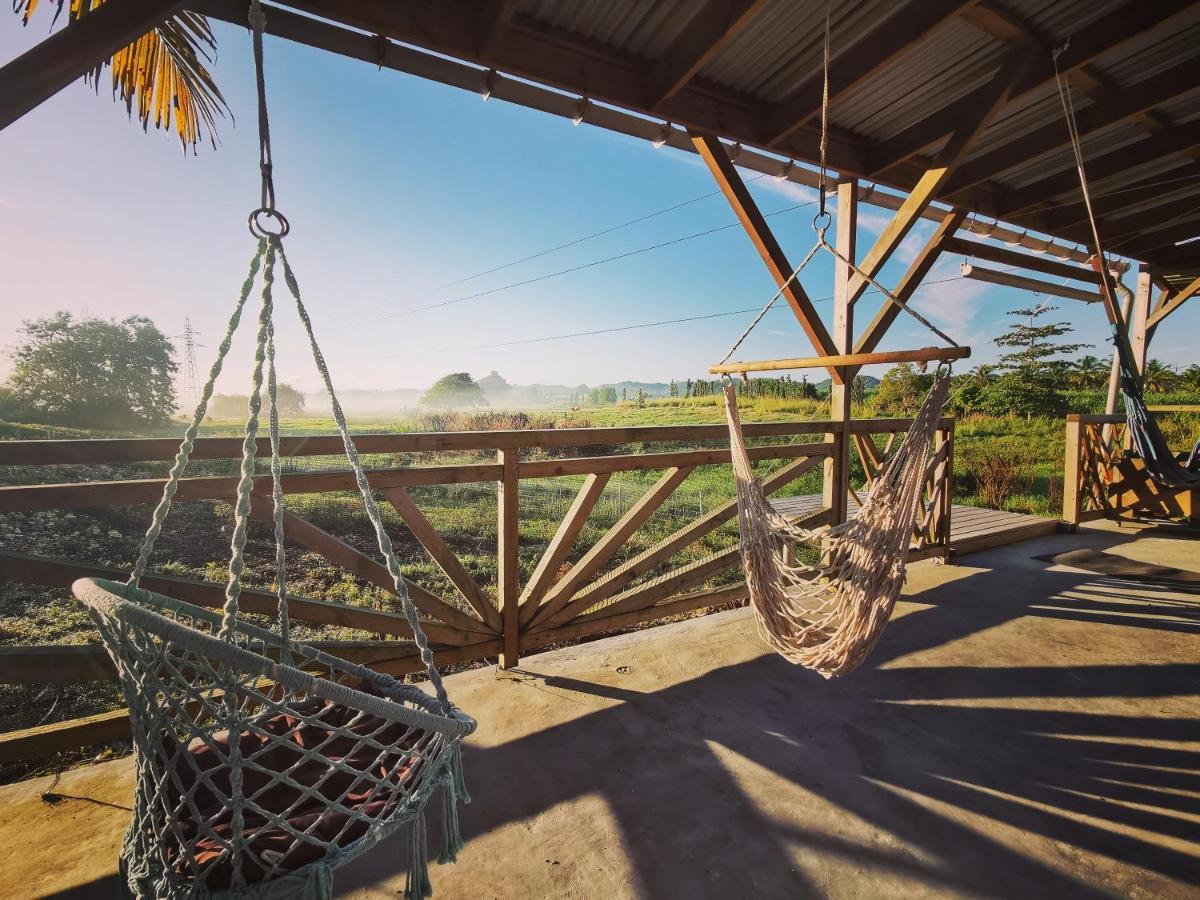 Ride In Youth And Surf Center Morne-a-l'Eau エクステリア 写真